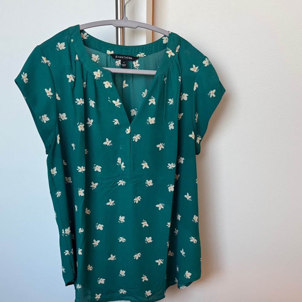 41 Hawthorn Green Floral Blouse